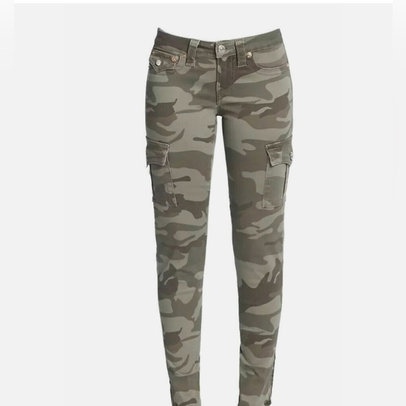 True Religion Skinny Cargo Ankle Zip Green Camo Flap Pocket Pants Sz 28 - Picture 4 of 8